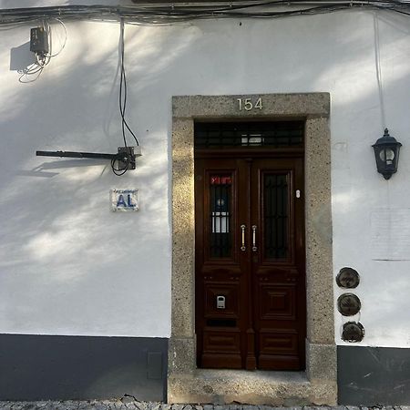 Avis Guesthouse Evora Luaran gambar