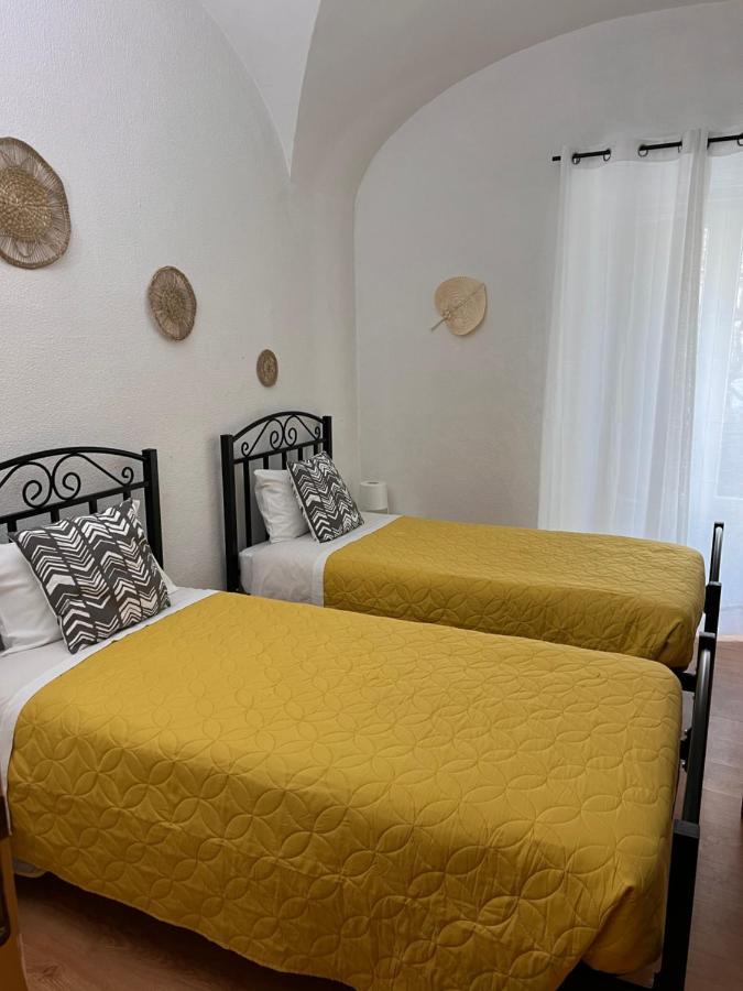 Avis Guesthouse Evora Luaran gambar